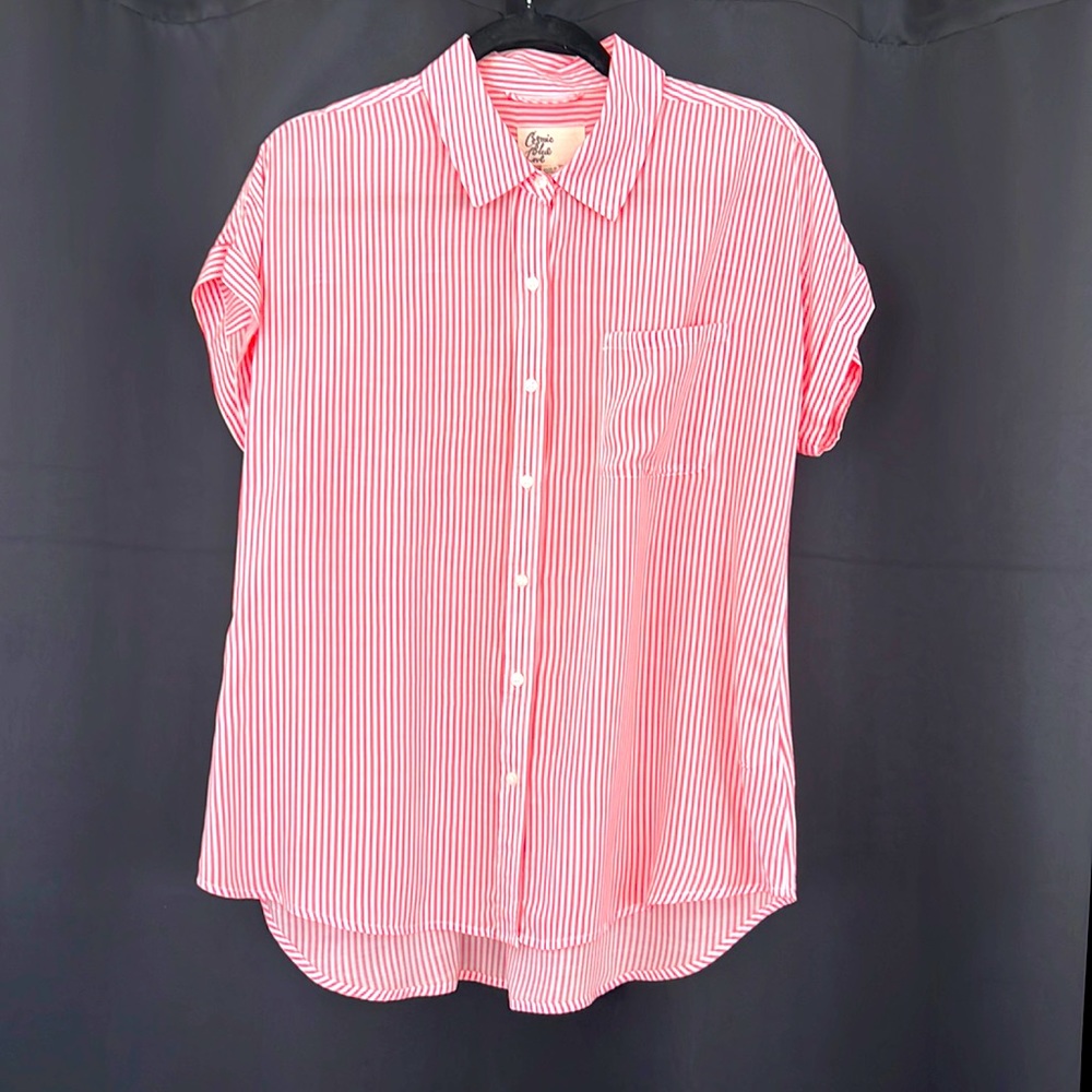 Ava button down top